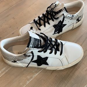 ▪️Vintage Havana Peggy Star Sequin Snake Leather Sneakers▪️ NEW!!!